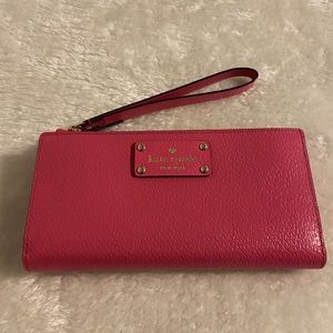 NWOT Kate Spade Wristlet Wallet